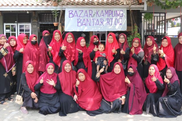 RT 02 Mayang Mangurai Sambut Tim Penilai Kampung Bantar