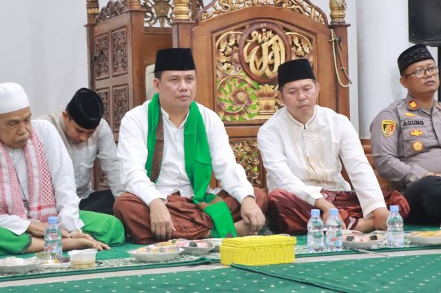 Pemkab Tanjab Barat Gelar Safari Ramadan di Desa Rantau Badak Lamo