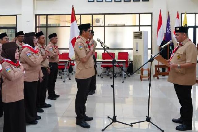 Lantik Pengurus Saka Tarunabumi Kota Jambi, Kemas Faried: Pramuka Harus jadi Garda Depan Ketahanan Pangan Bangsa