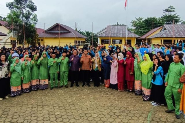 Kunjungi SMKN 1 Tebo, Komisi IV DPRD Provinsi Jambi Berikan Semangat ke Siswa