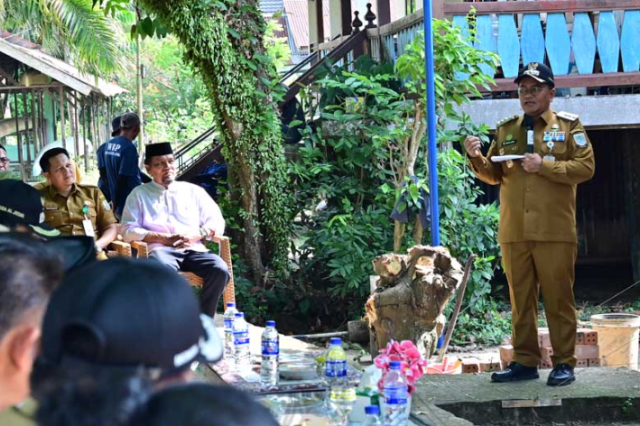 Korban Kebakaran Asrama Polda Jambi Terima Bantuan Tunai dan Sembako: Pemkot Jambi Imbau Waspada Kemarau
