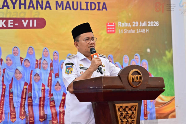 Cetak Generasi Qurani: Wali Kota Maulana Hadiri Wisuda Tahfizh Rayhana Maulidia