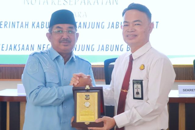 Pemkab Tanjab Barat–Kejari Resmi Perpanjang MoU: Fokus Penguatan Tata Kelola dan Kepastian Hukum