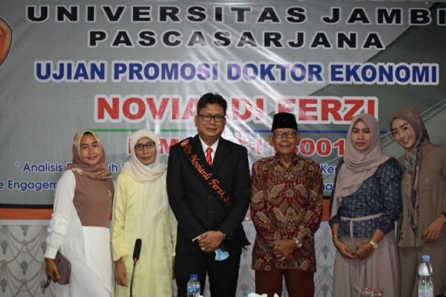 Syafril Nursal: Masalah Outsourcing Dalam Penelitian Disertasi Noviardi Ferzi Menjawab Dilema industri