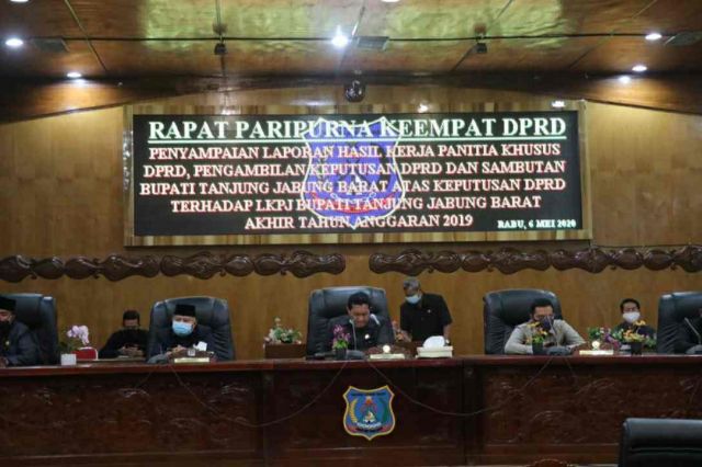 Bupati Hadiri Paripurna ke 4 pembahasan LKPJ Tahun 2019