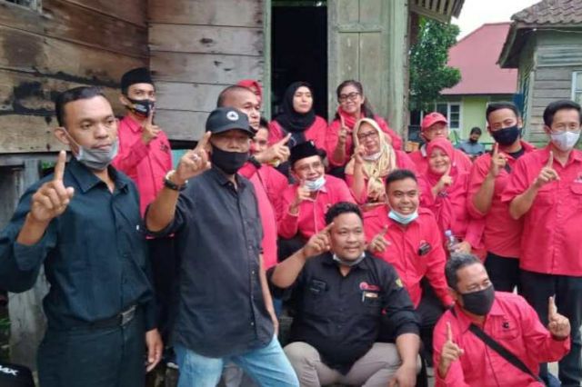 Mesin PDI Perjuangan Bergerak Siang Malam Kejar Kemenangan CE-Ratu