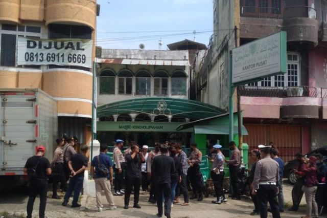 Polisi Sita Uang Miliaran saat Geledah Markas Khilafatul Muslimin di Lampung