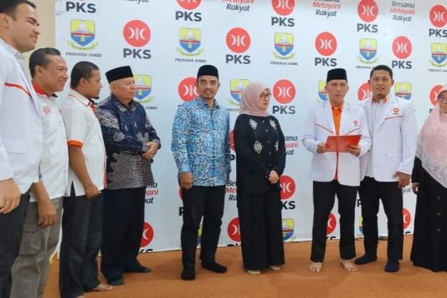 PKS ke Cici-Muklis: Hairan Terancam Gagal Maju di Pilbup Tanjab Barat 2024