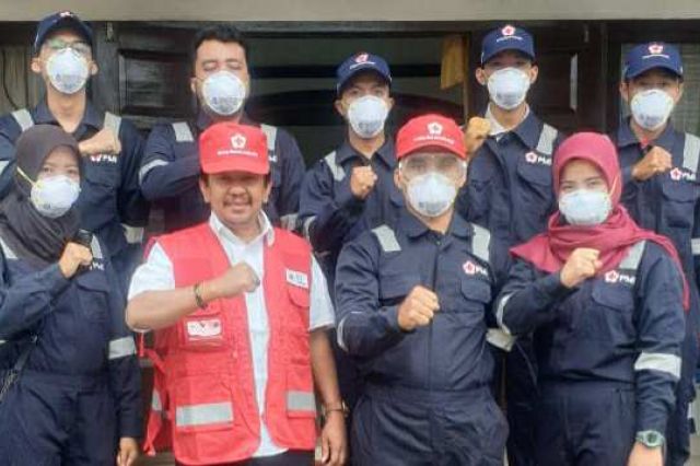 PMI Sarolangun Terus Lakukan Penyemprotan Desinfektan untuk Pencegahan Penyebaran Corona