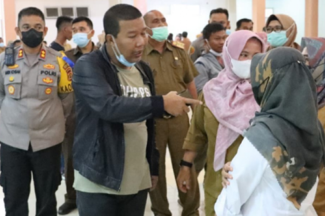 Bupati Romi Sidak ASN yang Belum Vaksin Covid-19