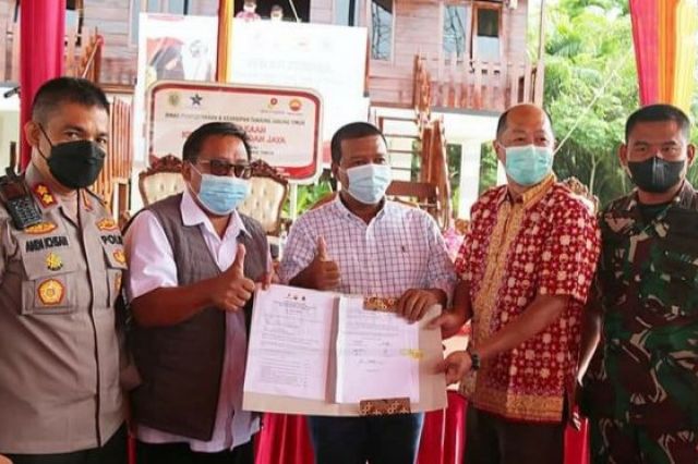 Bupati Romi Terima Tanggung Jawab Sosial dari SKK Migas-PetroChina Jabung Ltd