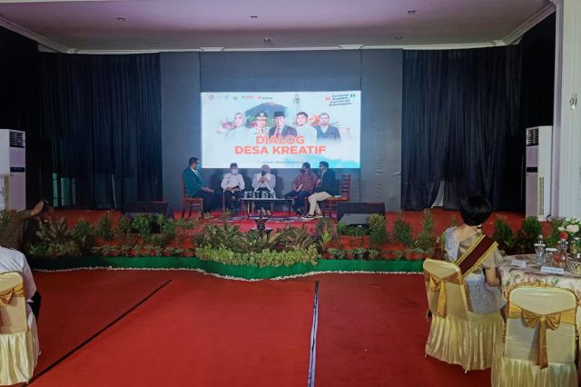 Kunjungi Jambi, Menteri Sandiaga Uno Dorong Perkembangan Desa Kreatif