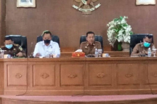 Sekda Sapril Buka Rakor KP3 Terkait Pupuk dan Pestisida