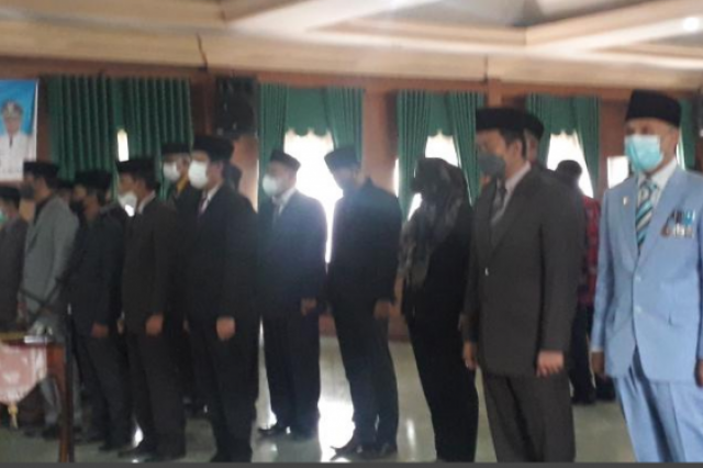 Sekda Sapril Lantik Pejabat Eselon II dan III Pemkab Tanjab Timur, Ini Nama-namanya