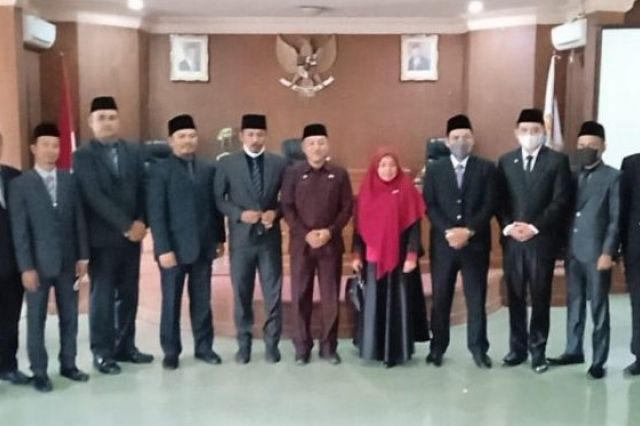 Sekda Tanjab Timur Lantik Pejabat Eselon II dan III