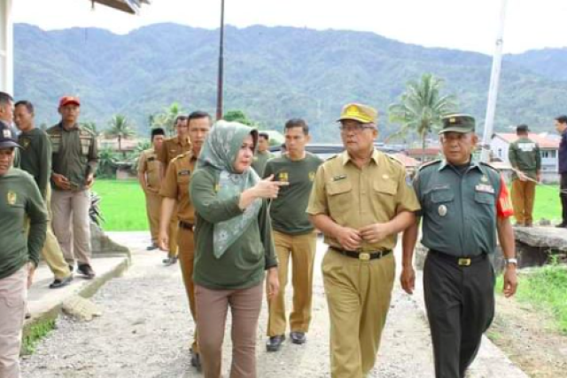 Sekda Zainal Buka Karya Bakti Kodim 0417 Kerinci