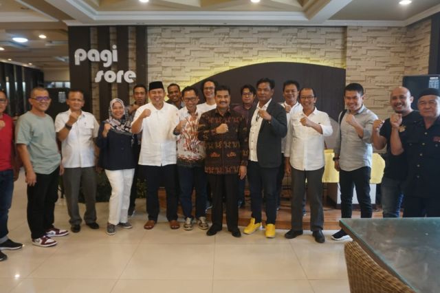 Konsolidasi Program: Pengurus SMSI Jambi Silaturahmi dengan Dewan Pembina dan Penasehat