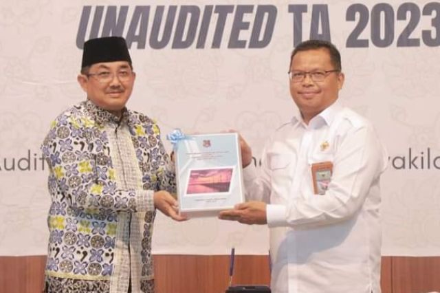 Bupati Anwar Sadat Serahkan LKPD Unaudited Tahun Anggaran 2023 ke BPK RI Perwakilan Jambi