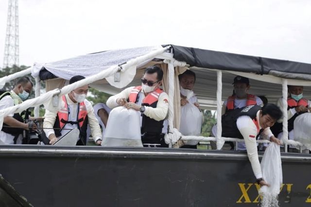 Walikota Ahmadi Hadiri Pencanangan Gerakan Sungai Batanghari Bersih