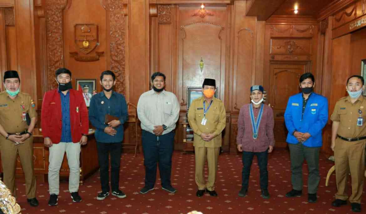 OKP Jambi saat bertemu Gubernur Jambi