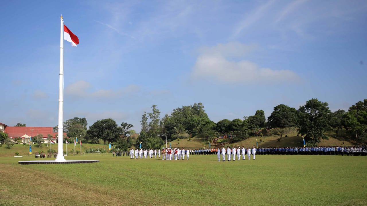 Upacara pengibaran bendera HUT RI ke-77 di Kabupaten Tanjung Jabung Timur