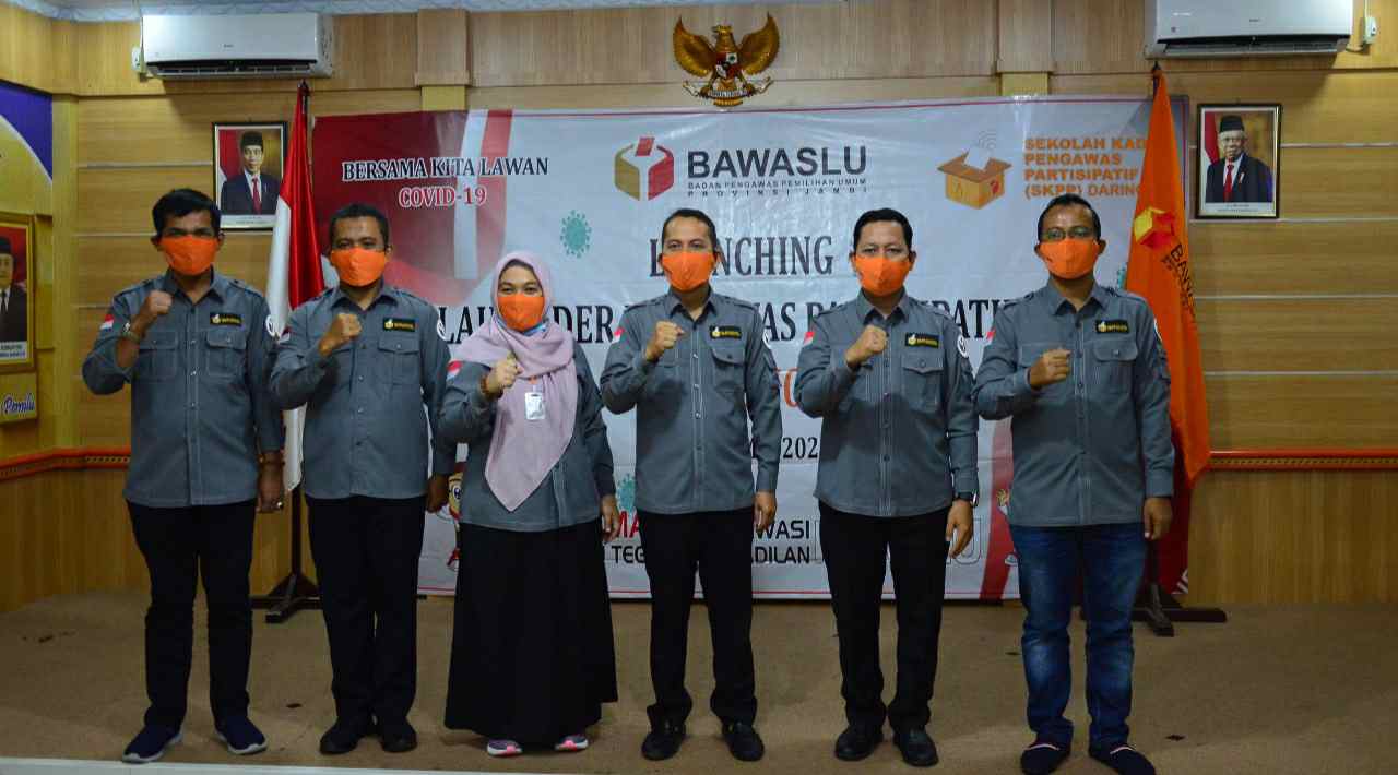Pimpinan dan Kepala Sekretariat Bawaslu Jambi