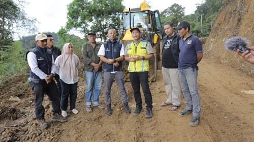 Dinas PUTR Jambi fokus perbaiki jalur logistik Ranah Pemetik