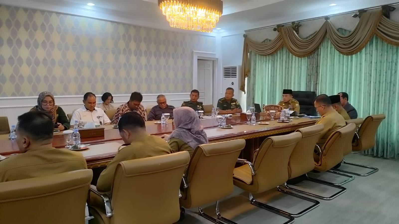 Al Haris pimpin rapat pengendalian inflasi, Selasa (4/7)