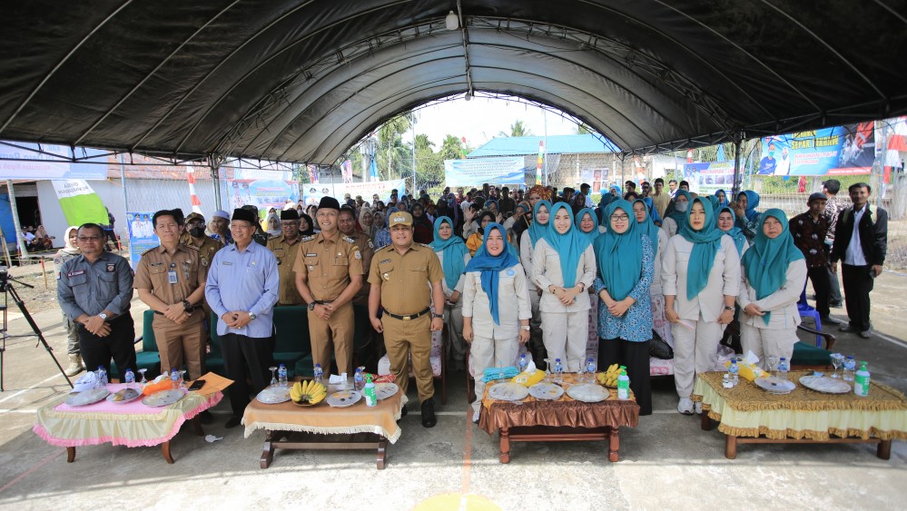Wabup Robby buka kovergensi pencegahan stunting di Desa Pemusiran Nipah Panjang