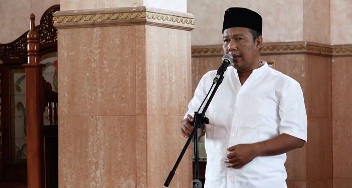 Bupati Romi hadiri malam Nuzulul Qur’an 1444 H di Masjid Agung Nur Addarojat, Senin (10/4)