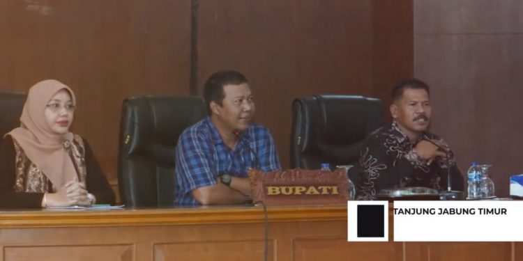 Bupati Romi buka pembekalan Kades terpilih Pilkades serentak 2022 Tanjab Timur