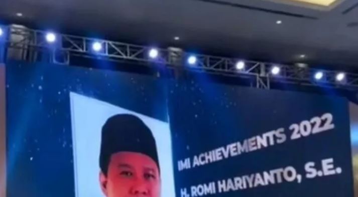 Bupati Romi dianugerahi IMI Achievment