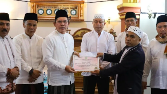 Safari Ramadan ke 15 Pemkot Sungai Penuh di Masjid Raya Koto Keras, Seni (25/3)