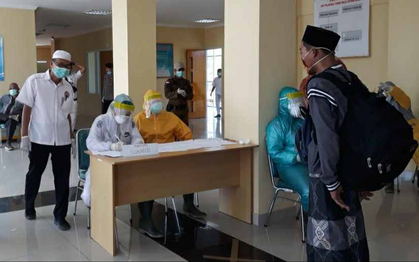 Santri Lirboyo saat screening di Gedung BLK Tanjab Barat