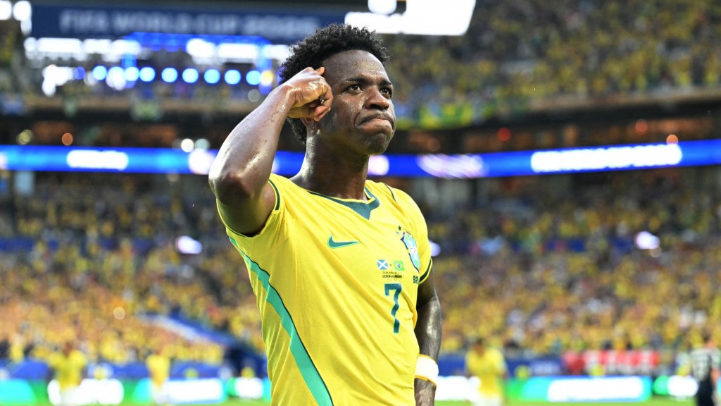 Selebrasi Vinicius Junior usai mencetak gol ke gawang Skotlandia