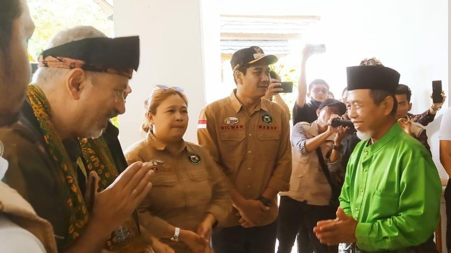 Bupati Mashuri dan Wabup Nilwan saat sambut kedatangan Tim UGG di Merangin