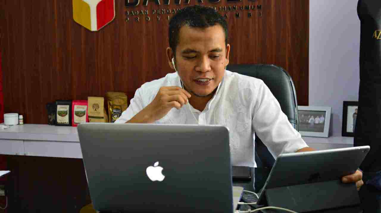 Anggota Bawaslu Provinsi Jambi Wein Arifin